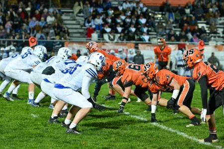 Bulldogs host rival Wildcats in regular-season finale